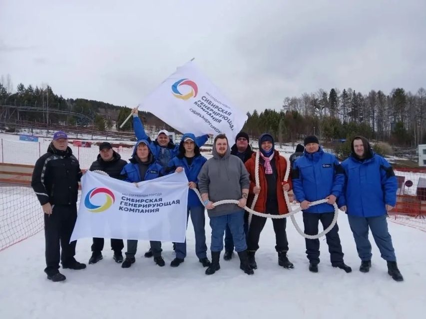 Командный дух и железная воля: работники СГК завоевали медали на Siberian Power Show