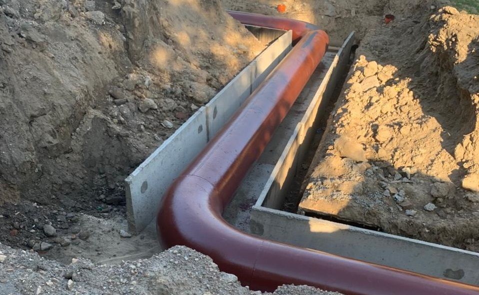 Экватор пройден: в Рубцовске реконструируют магистральный трубопровод на улице Карла Маркса