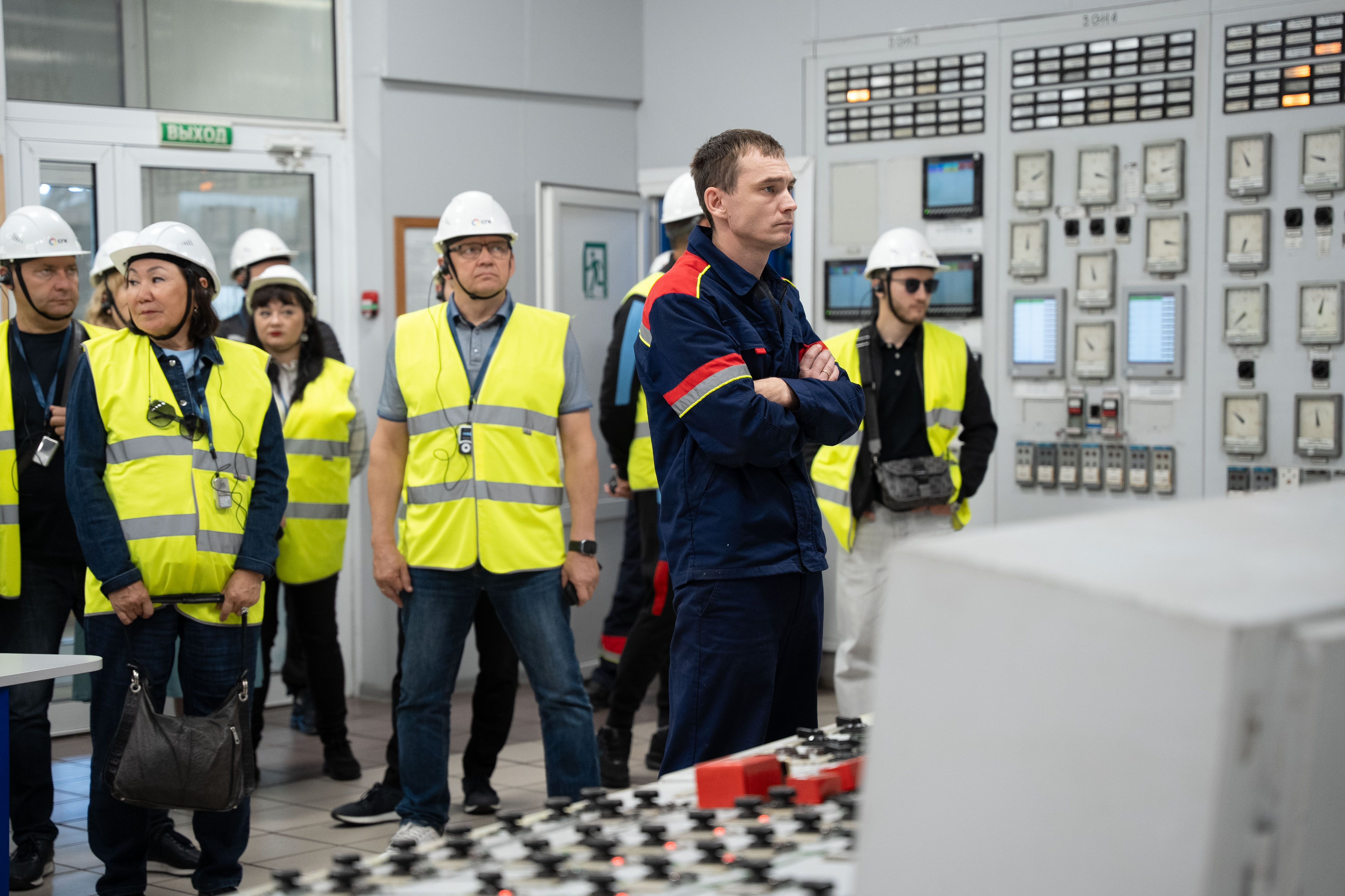 Дорога золошлакам: энергетики и дорожники обсудили развитие рециклинга