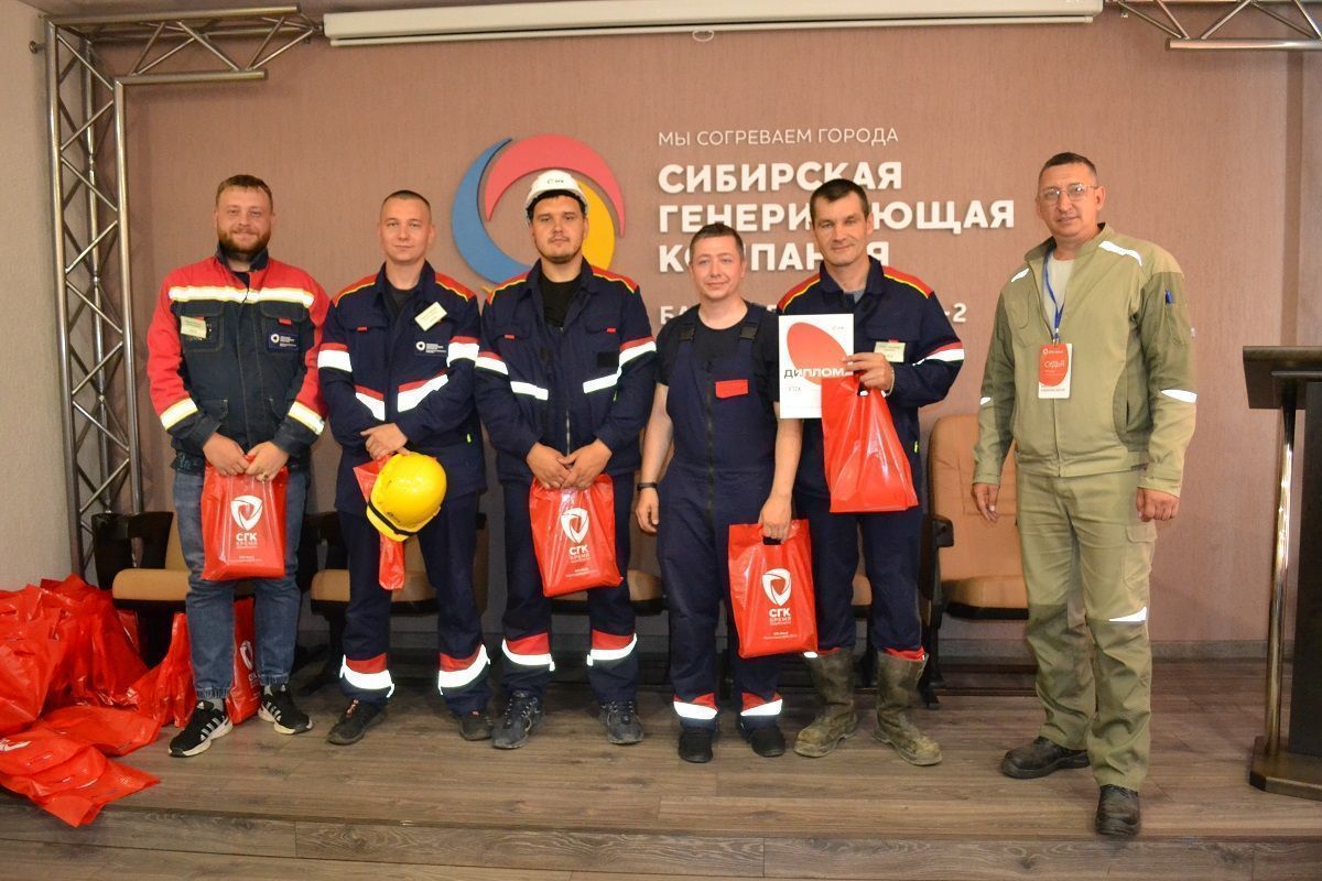 Как в Алтайском крае прошли соревнования добровольных пожарных формирований СГК (июль 2025 года). Фоторепортаж