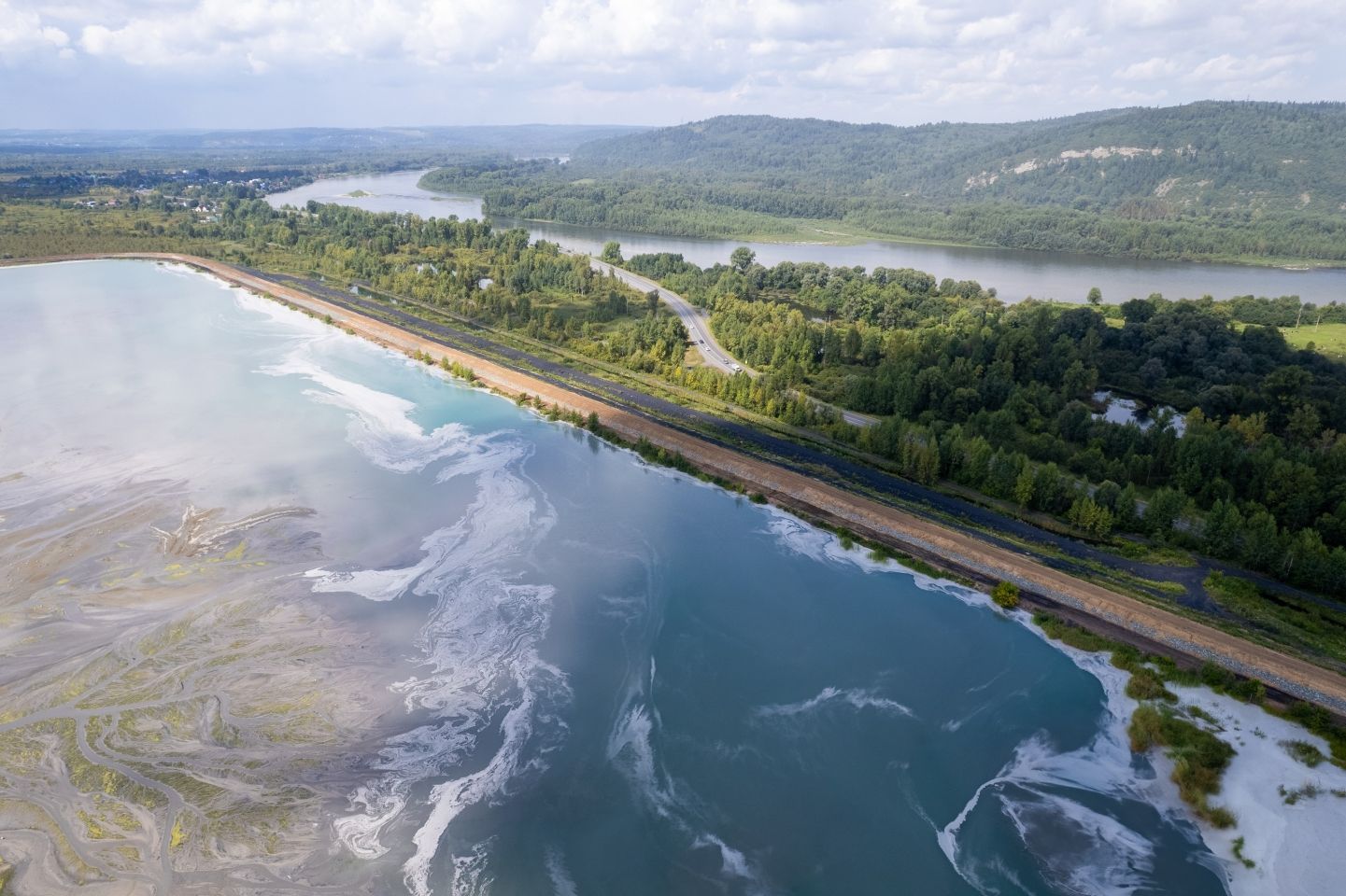 Вместительный и надежный: как ДПМ-2 изменил золоотвал Томь-Усинской ГРЭС