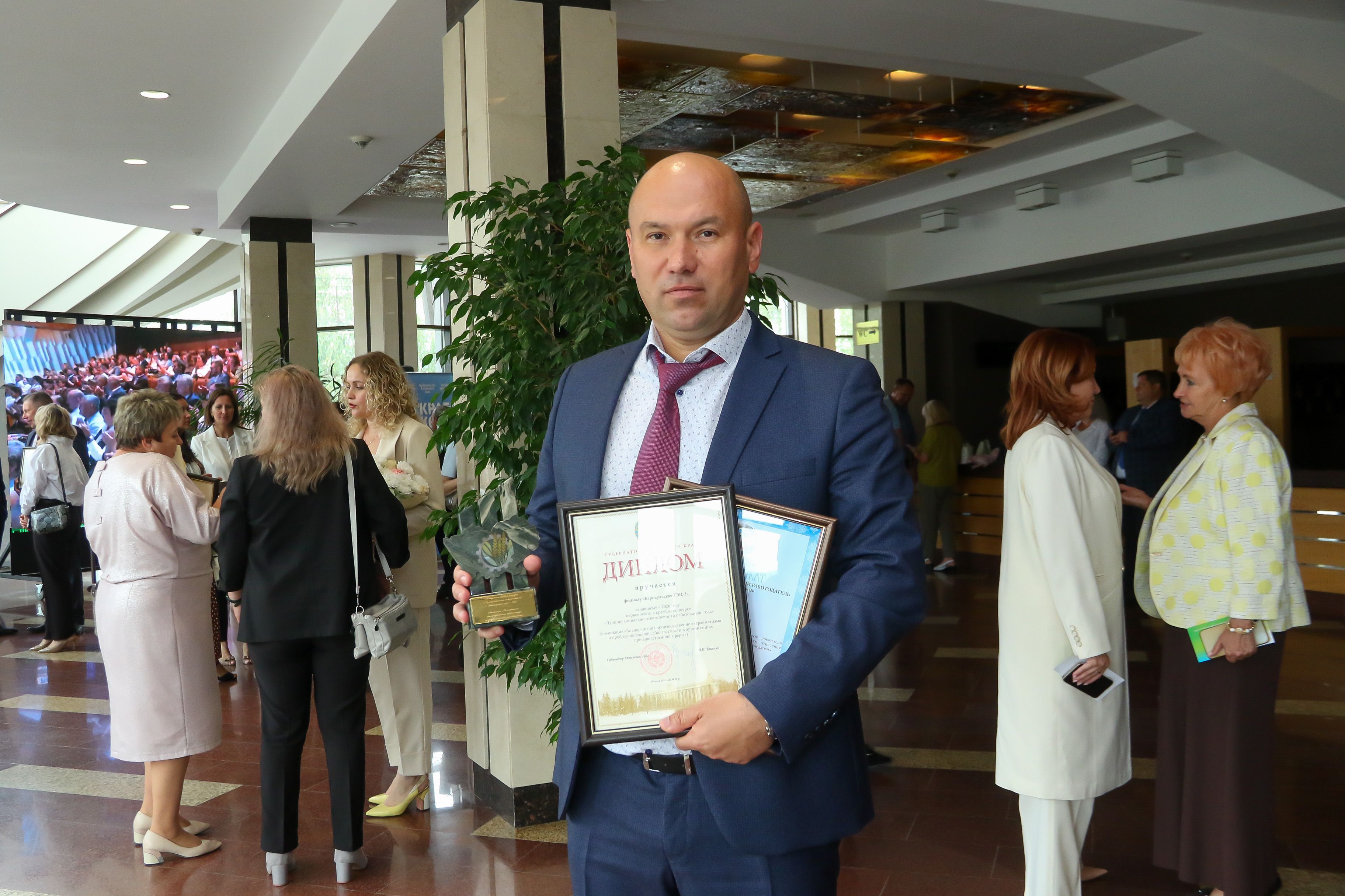 Предприятия «СГК-Алтай» — в числе лучших социально ответственных работодателей региона
