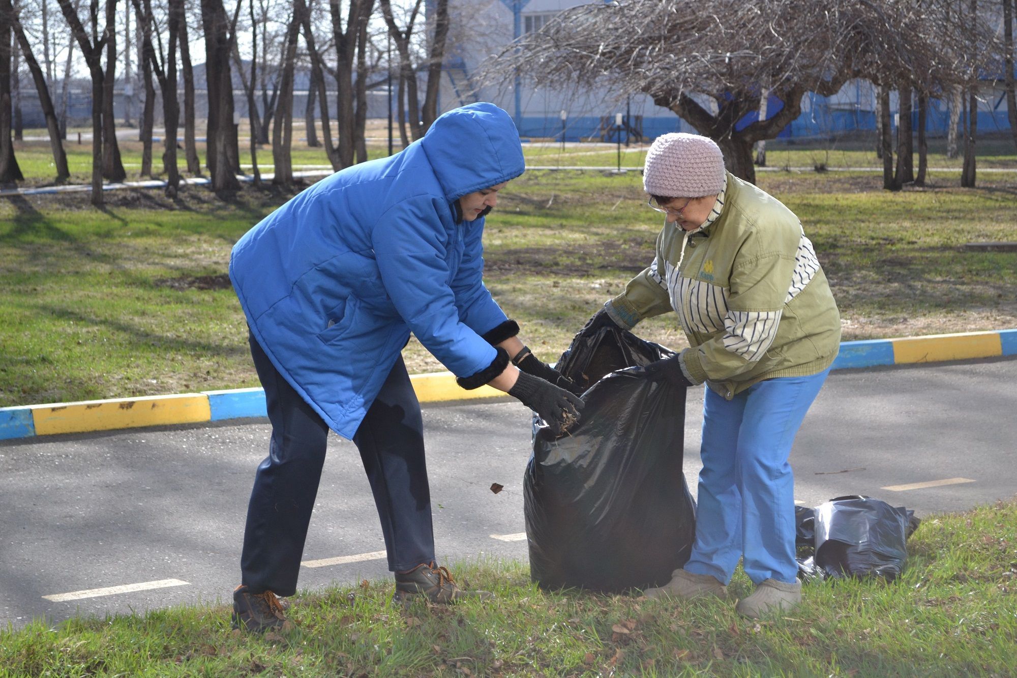 Субботник-2025 на Барнаульской ТЭЦ-3