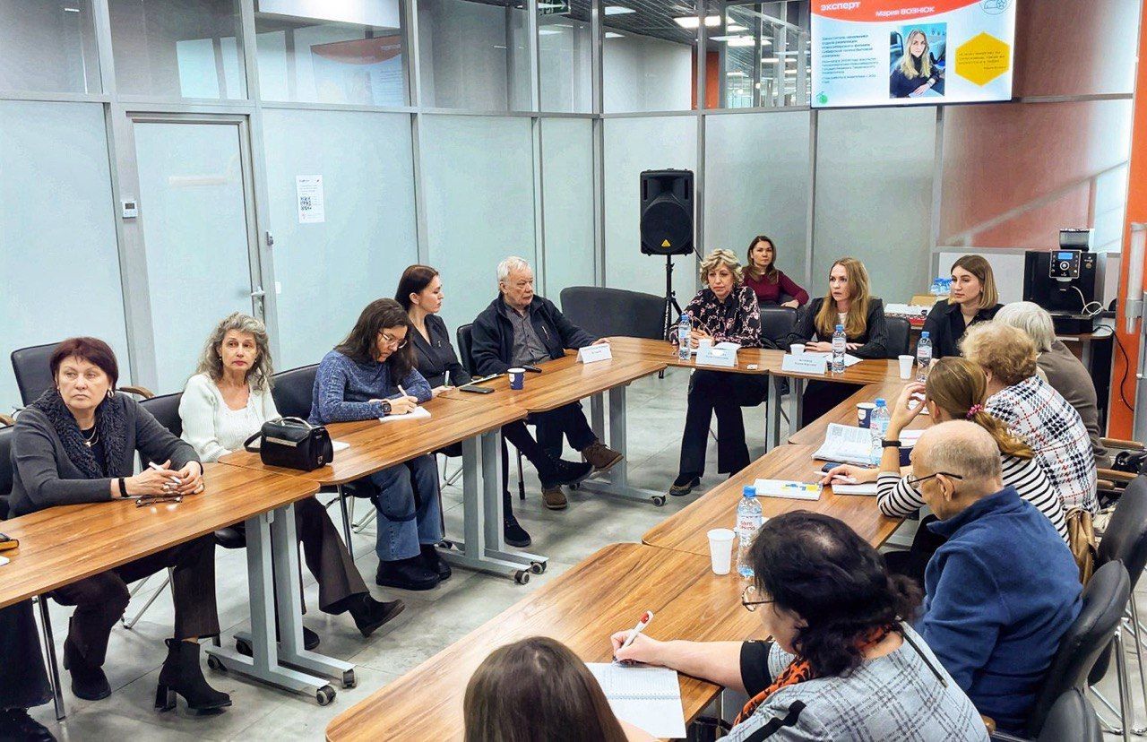 ЖКХ по полочкам: в Новосибирске прошла встреча экспертного клуба СГК