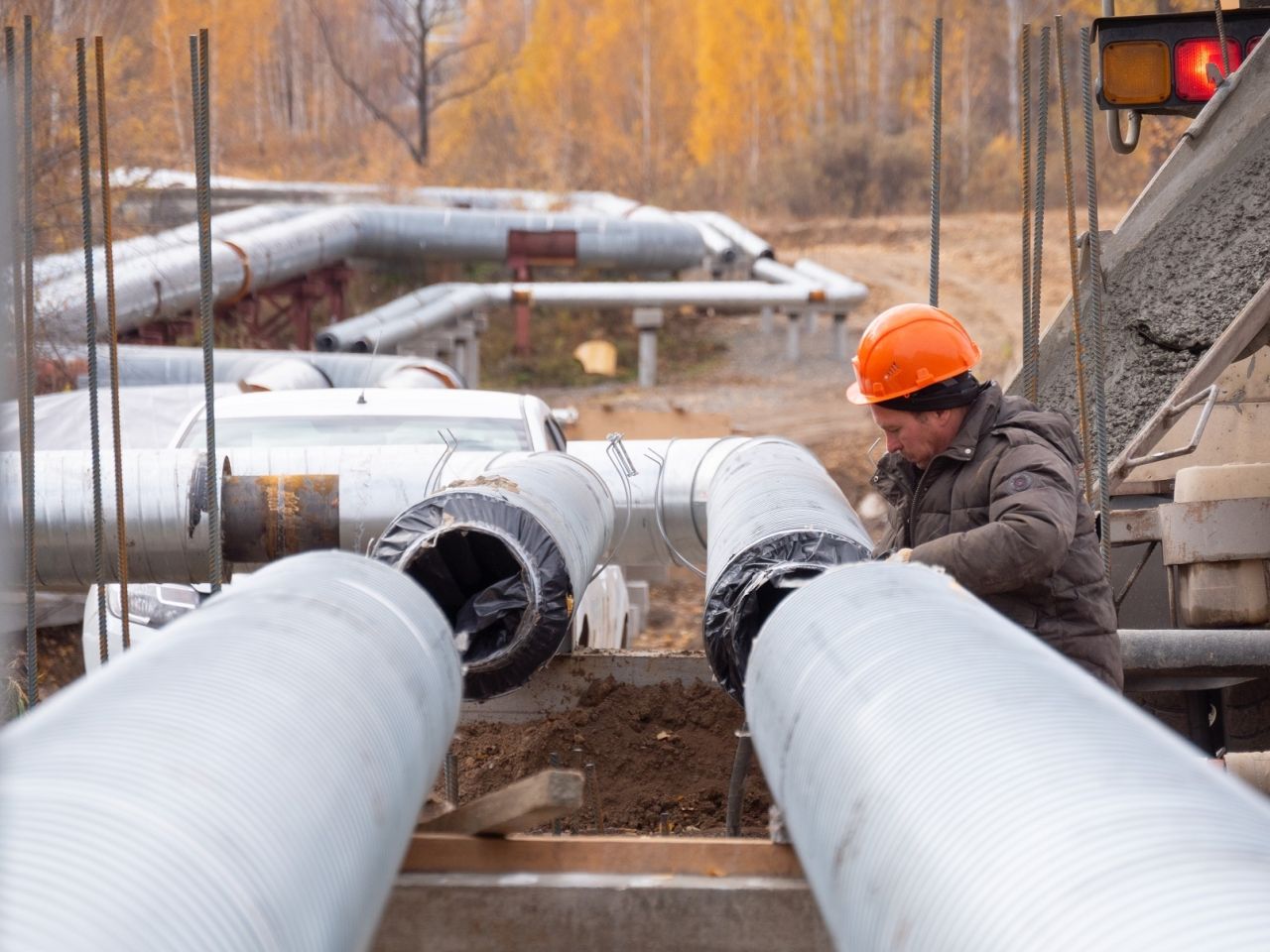 Без снижения объемов: новостройки в городах Сибири получили новые теплосети и 280 Гкал/ч