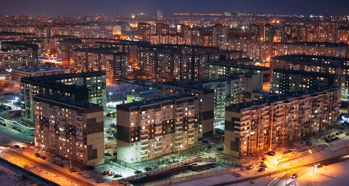 Энергетики СГК помогли решить проблемы с теплом в домах Красноярска после встречи с их председателями