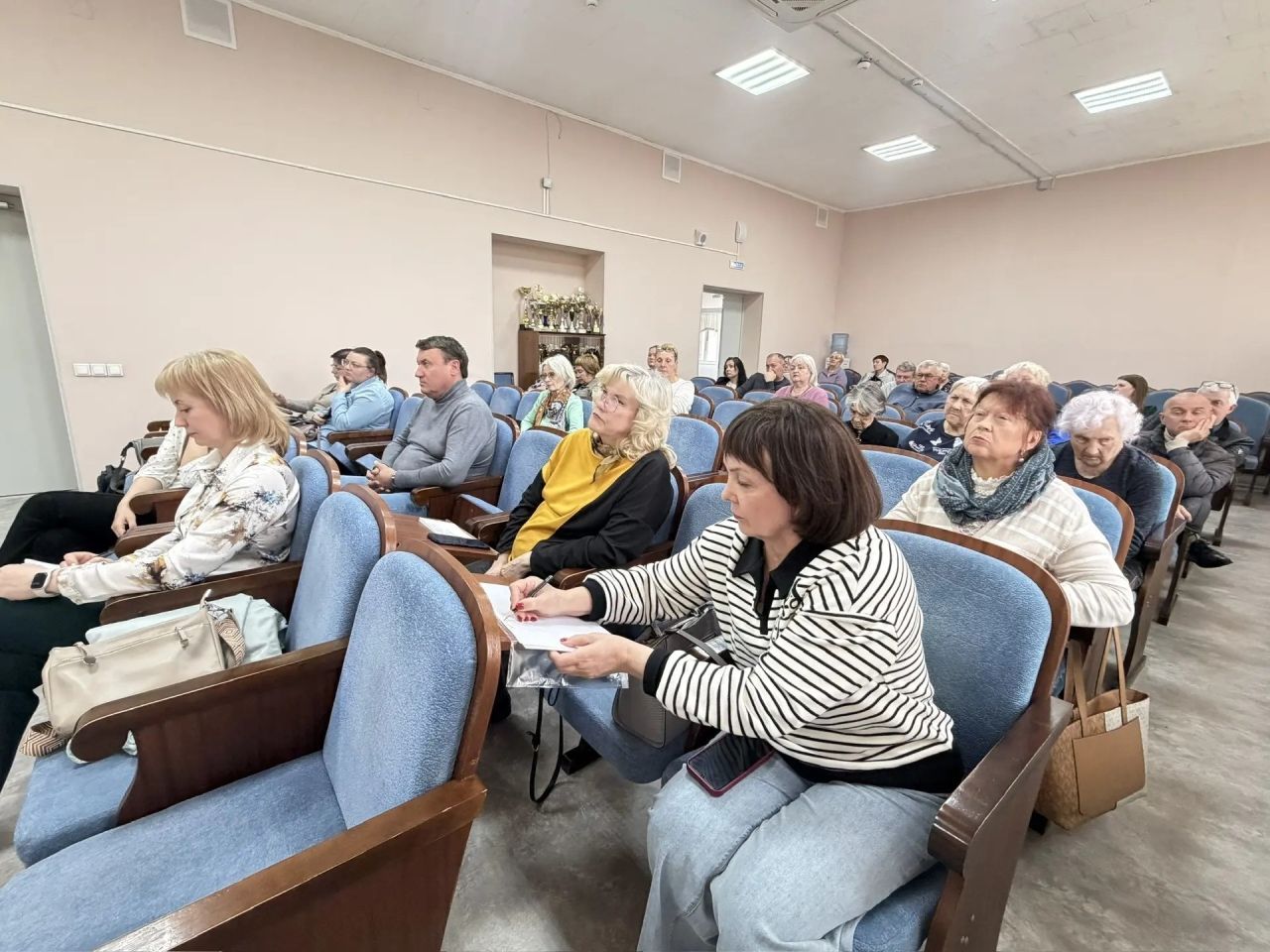 Кемеровская «Школа управдома»: урок финансовой грамотности при расчетах за тепло от СГК 