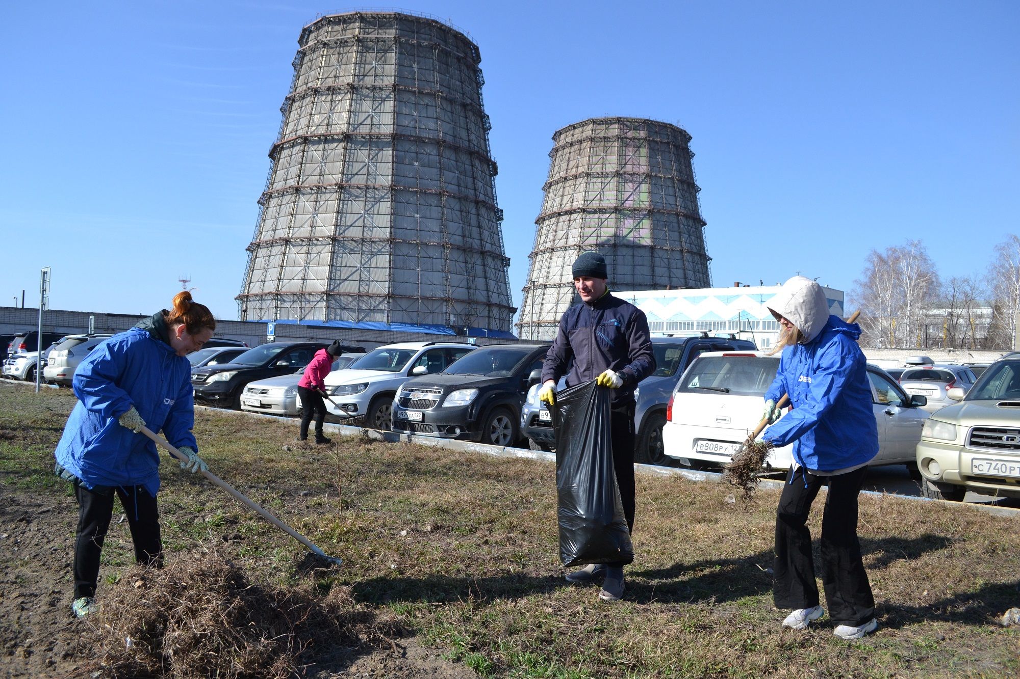 Субботник-2025 на Барнаульской ТЭЦ-3