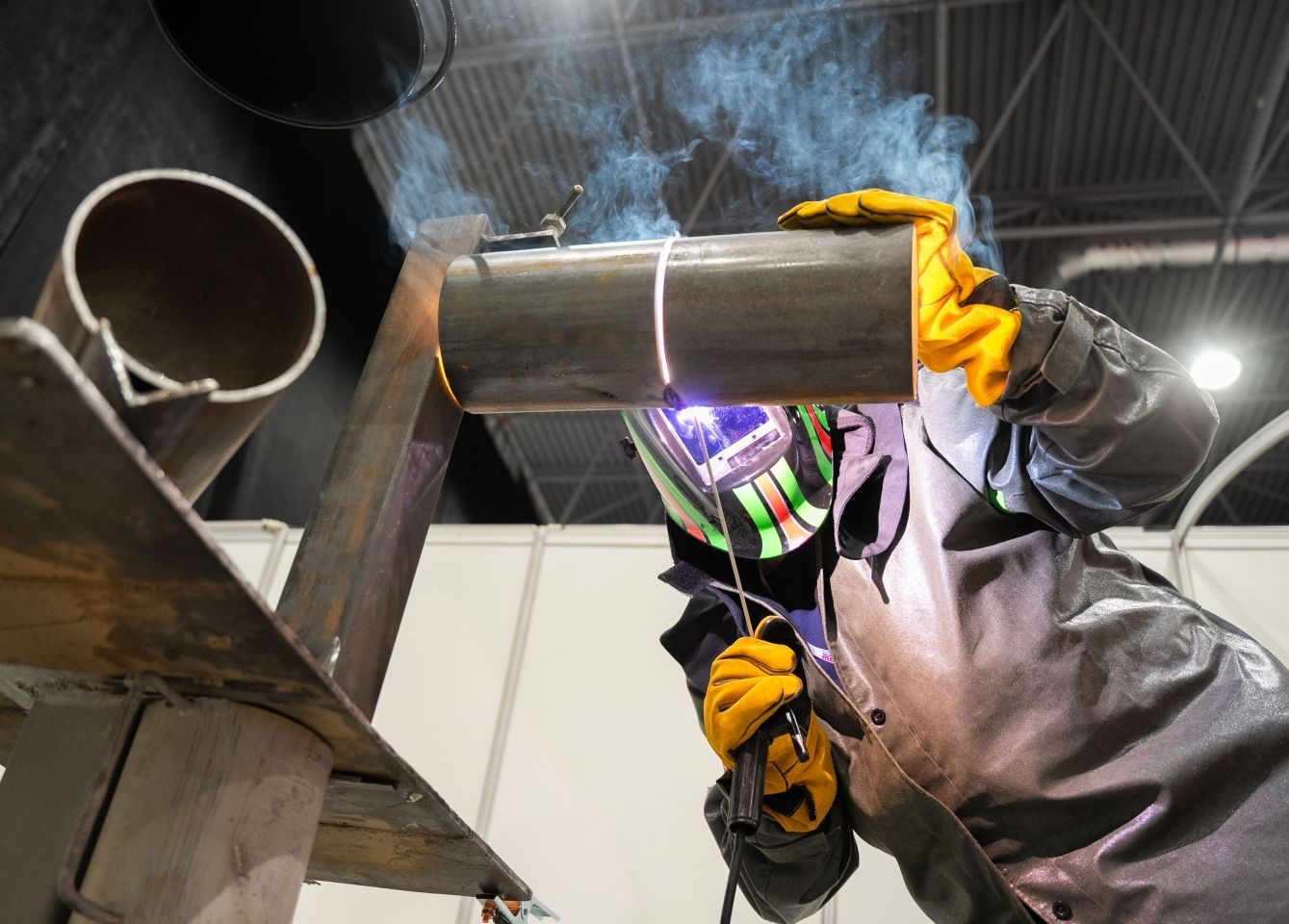 Где лучшие сварщики? У нас — в Сибири