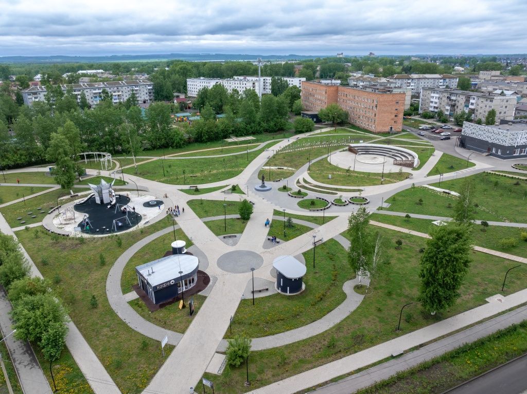 Назаровская ГРЭС восстановила благоустройство на 40 участках после ремонтов теплосетей