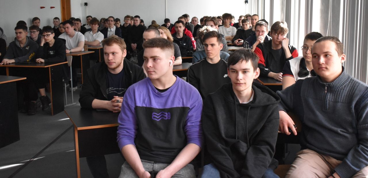 Алтайские предприятия СГК присоединились к всероссийскому проекту «Русская инженерная школа. Мы — инженеры!»