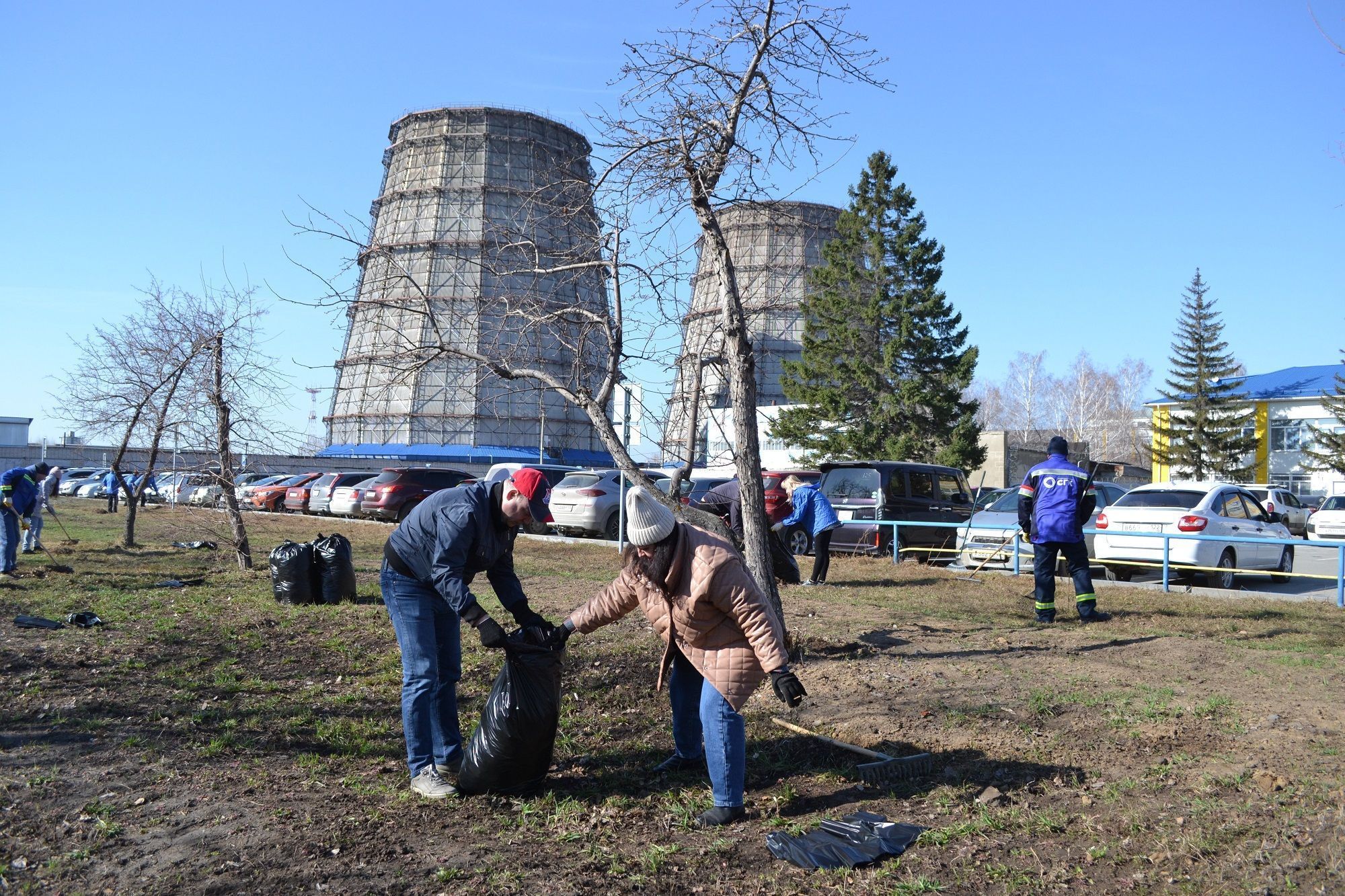 Субботник-2025 на Барнаульской ТЭЦ-3
