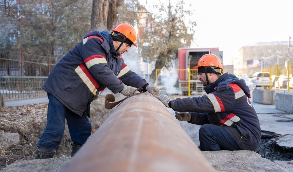 Не дожидаясь лета: новосибирские энергетики заменили более 6 км теплосетей 