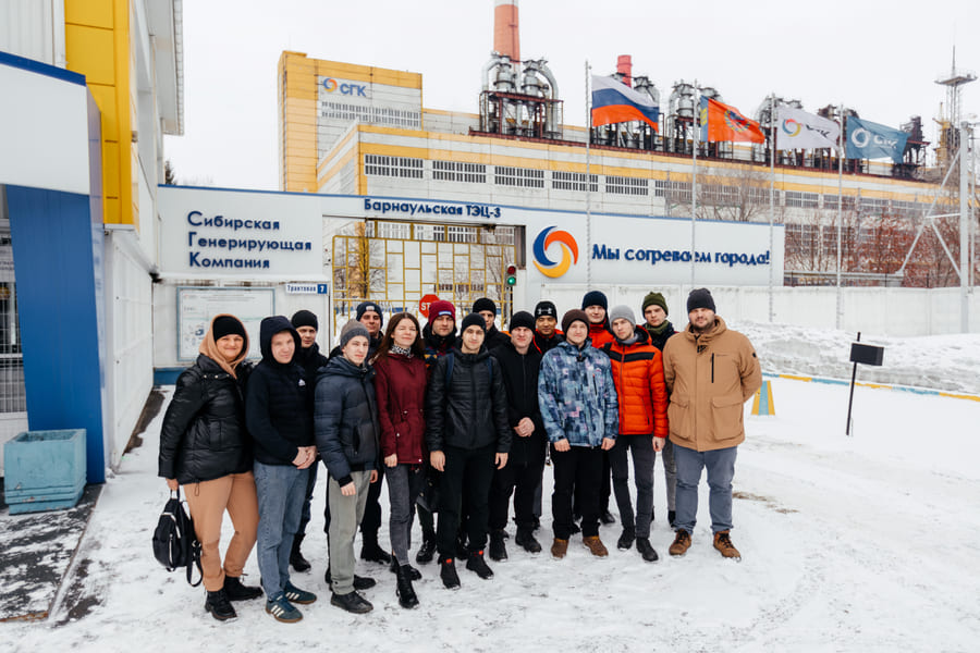 4 тысячи шагов и один котельный цех: для студентов провели экскурсию по Барнаульской ТЭЦ-3