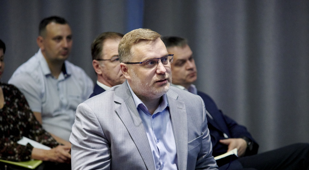 Прямой эфир с директором по персоналу СГК Кириллом Крутиковым пройдет 4 апреля