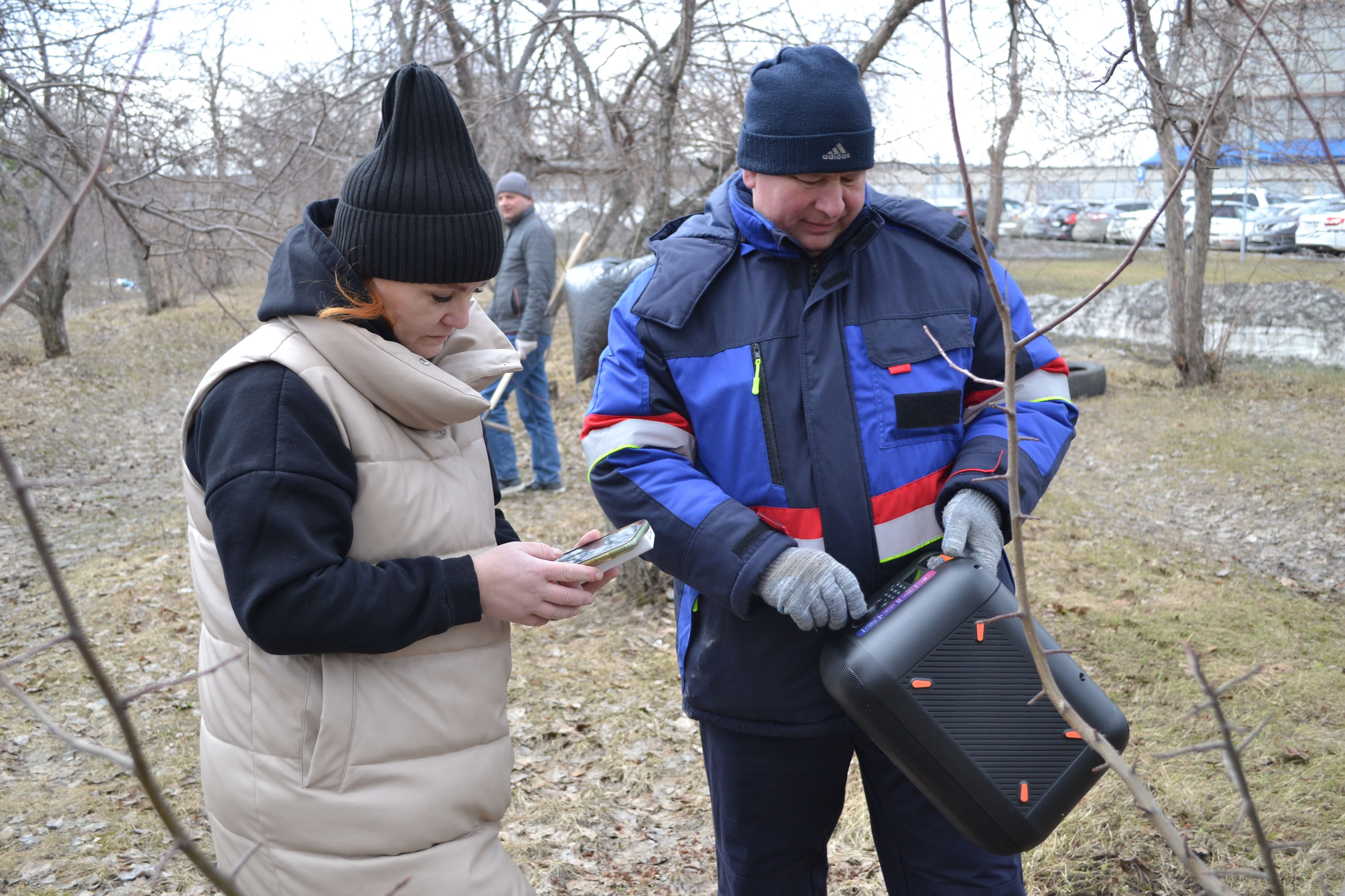 Под музыку и с хорошим настроением: на Барнаульской ТЭЦ-3 состоялся традиционный апрельский субботник