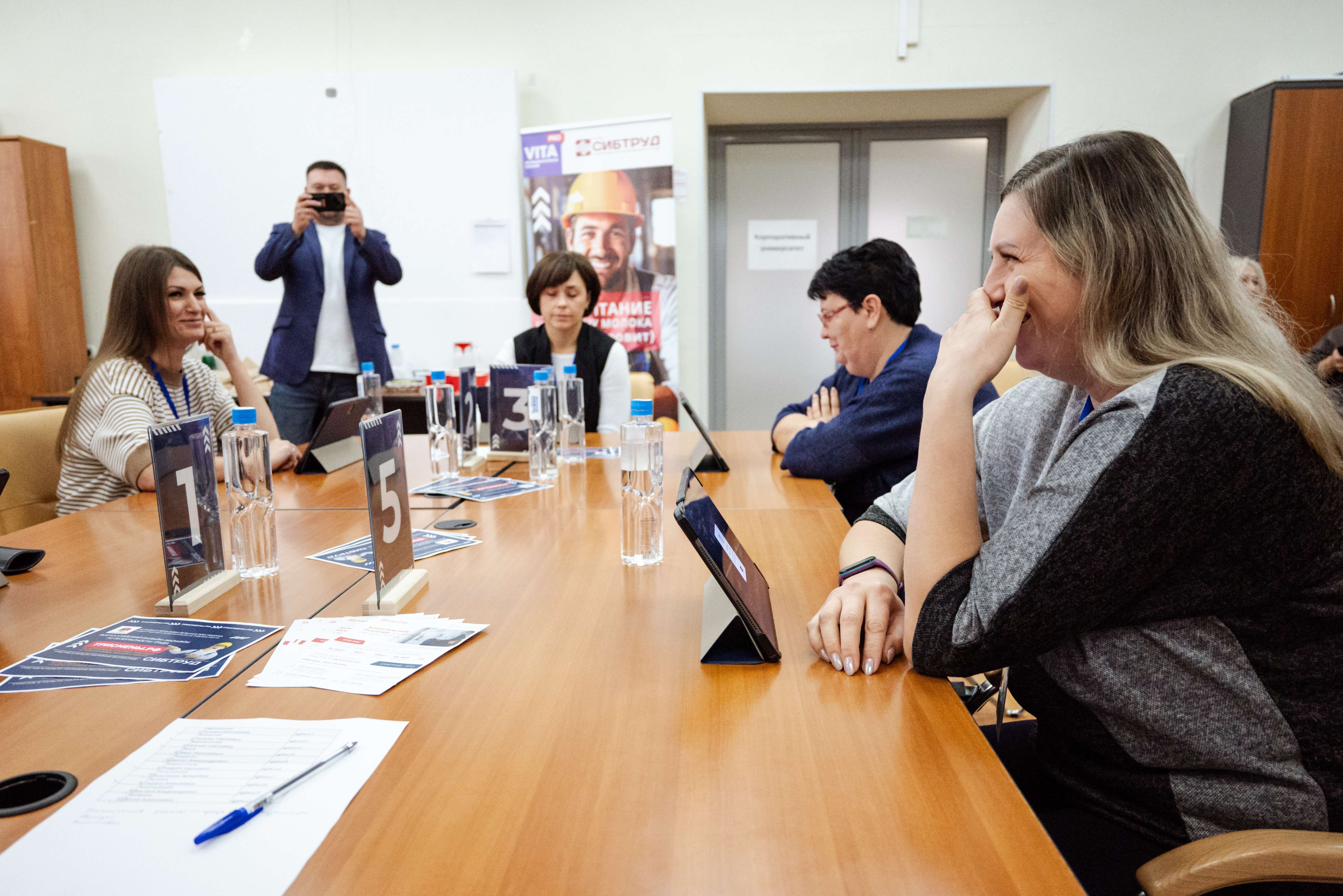 «Три смены» в Кемерове: среди специалистов по охране труда выбрали лучшего