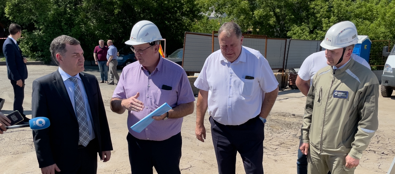 В Новосибирске подрядчики СГК приступили к замене теплосетей на 25-ти участках