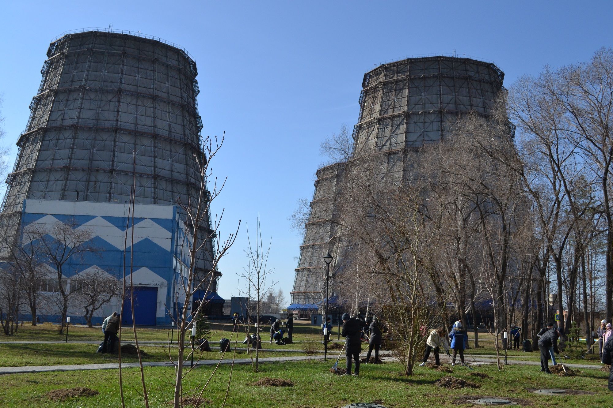 Субботник-2025 на Барнаульской ТЭЦ-3