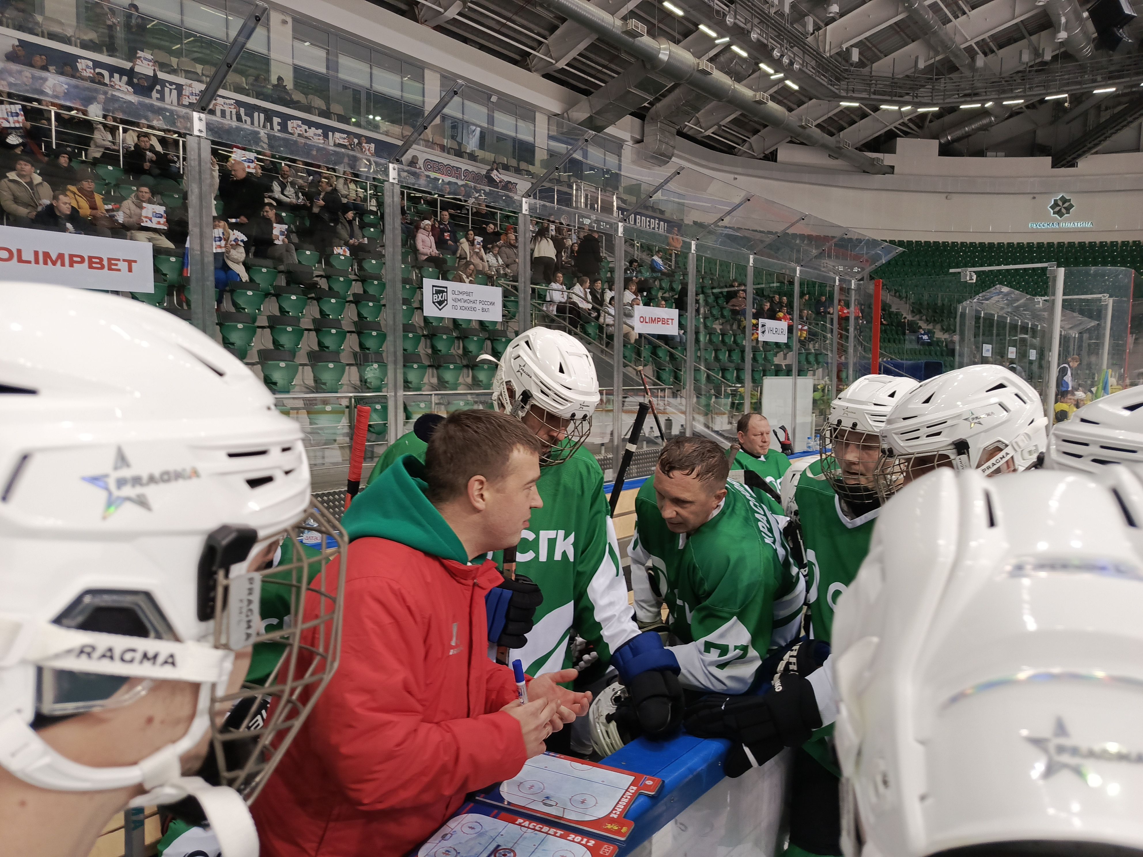 Энергия льда: в Красноярске состоялся мини-турнир по хоккею с шайбой среди команд СГК