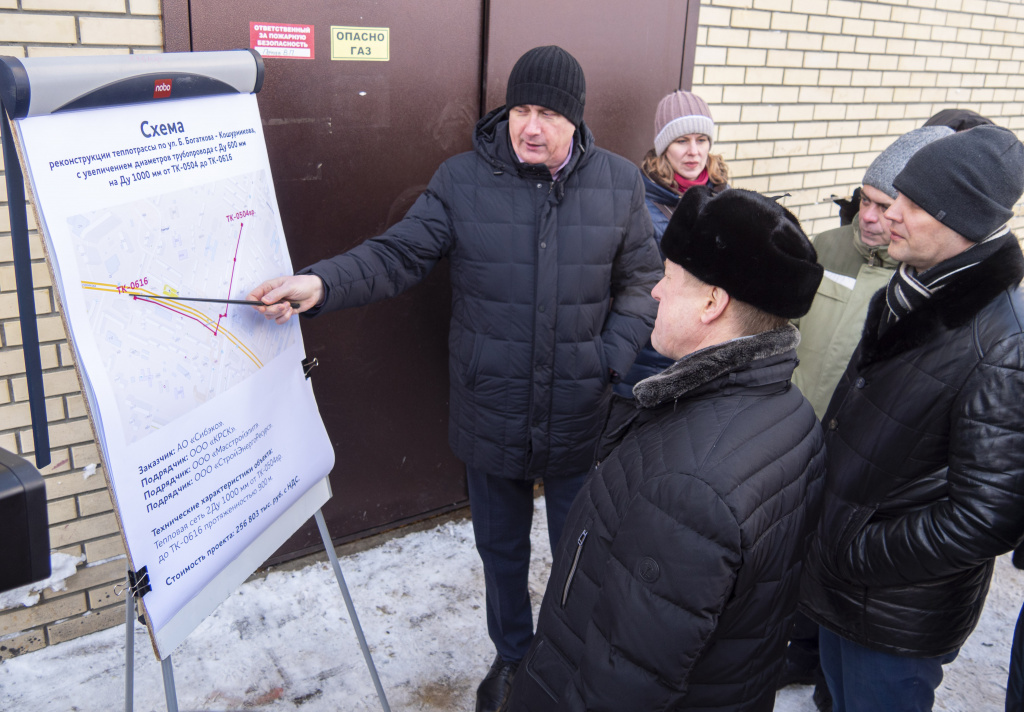 Мэр Новосибирска посетил Закаменский: микрорайон начал получать тепло от ТЭЦ-5
