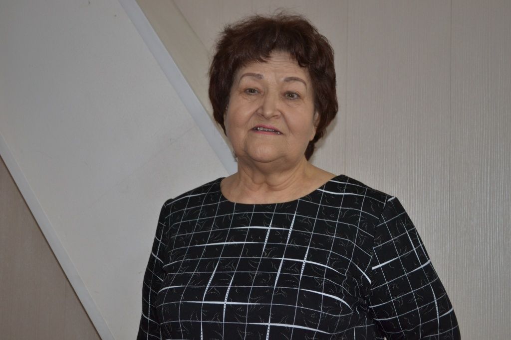 Председатель Совета ветеранов алтайских предприятий СГК Любовь Михайловна Стахнёва 