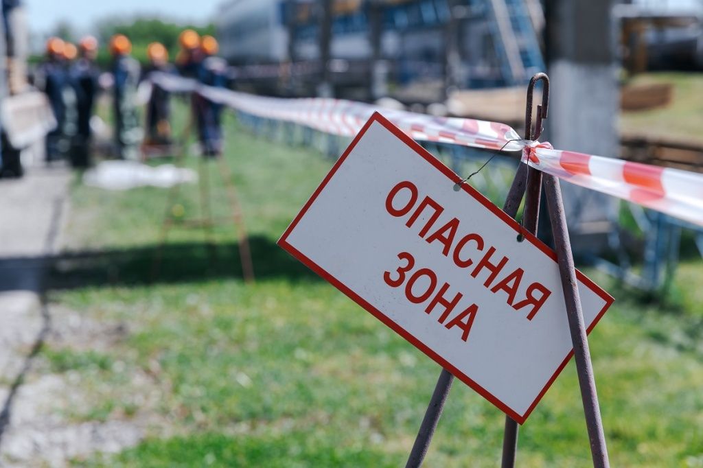 По легенде учений, на территории склада мазутохозяйства произошел разлив мазута