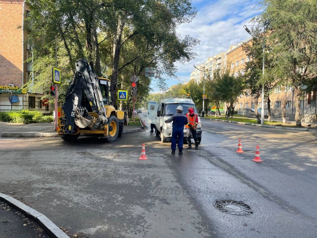 Тепловые сети в центре Абакана &mdash; самые сложные с точки зрения ремонта: они почти всегда пролегают под оживленными дорогами