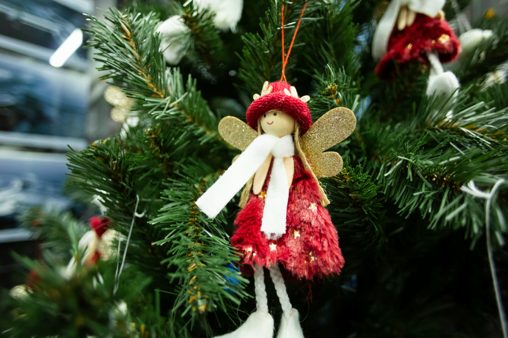 Фигурки ангелочков &ndash; как пожелание близким счастья, тепла и света