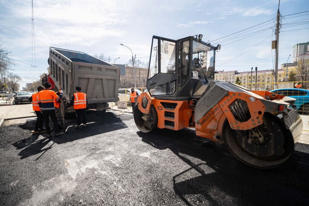 Финальное благоустройство проводится на объектах только в теплое время года; первичное &mdash; круглогодично