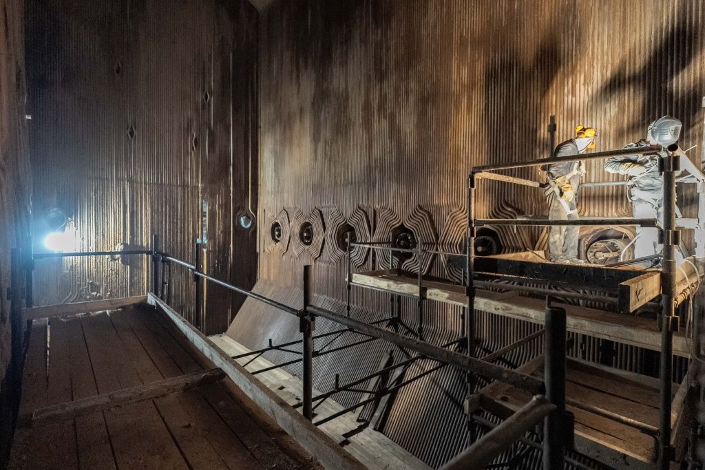 За время простоя, когда котлы и турбины отключены, энергетики проводят целый комплекс ремонтных работ на Новосибирской ТЭЦ-2