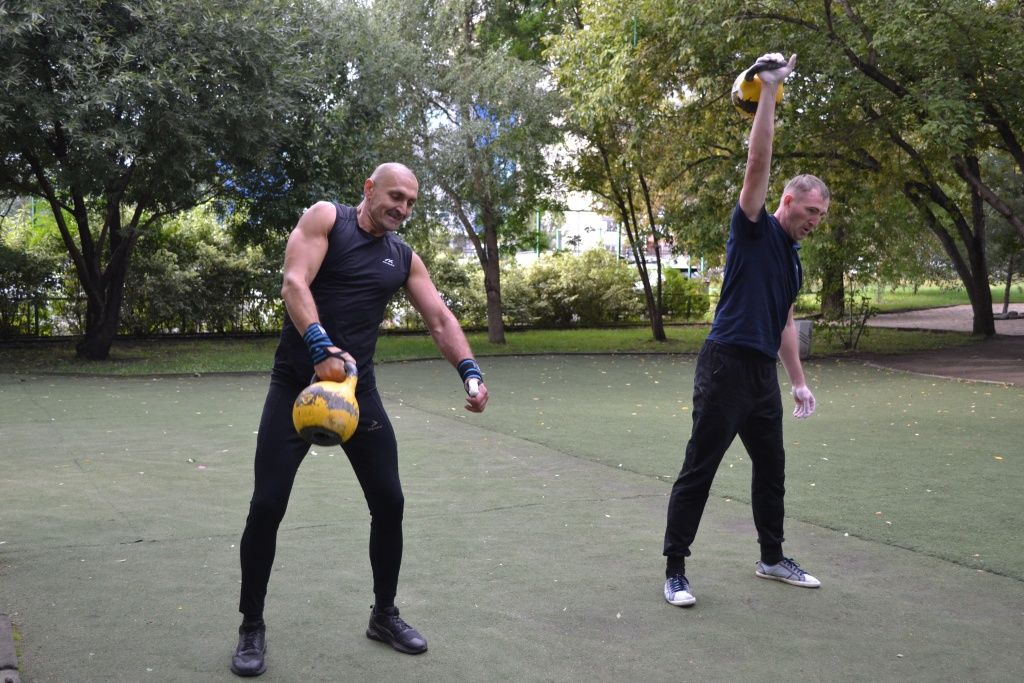 В программу Спартакиады энергетиков Алтая вернулись соревнования по гиревому спорту 