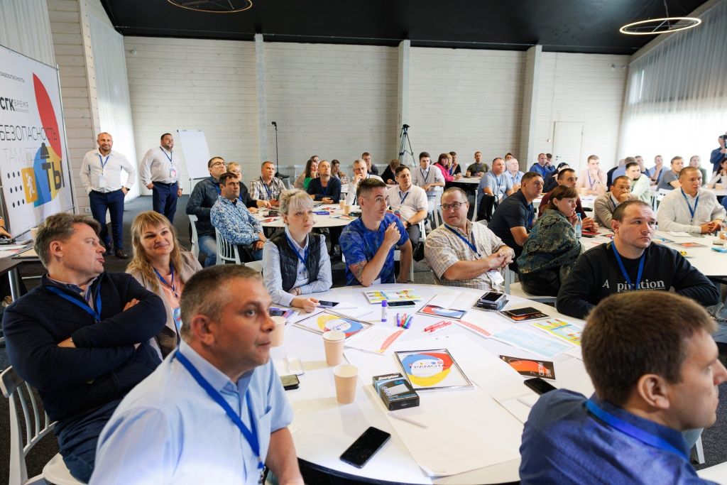 В работу по сокращению количества рисков на предприятиях СГК вовлечены 2500 человек В работу по сокращению количества рисков на предприятиях СГК вовлечены 2500 человек