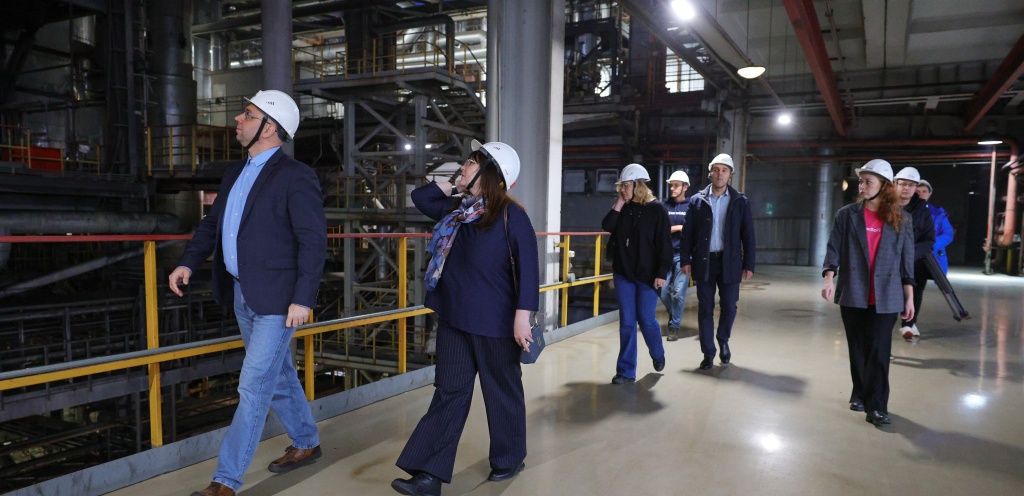 Невероятный масштаб и передовые технологии: участники Сибирского энергетического форума посетили Красноярскую ТЭЦ-3