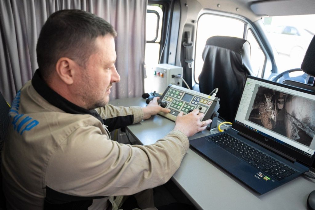 Информация о потенциальных дефектах выводится на монитор