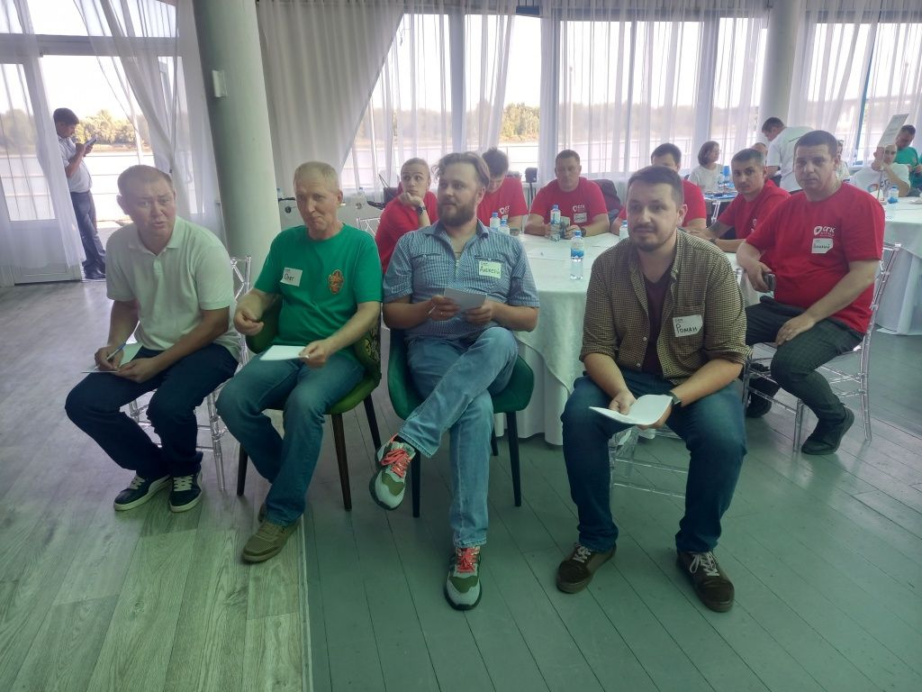 Вместо капитанов в заключительном корпусе неожиданно попросили поучаствовать начальников служб охраны труда и производственного контроля