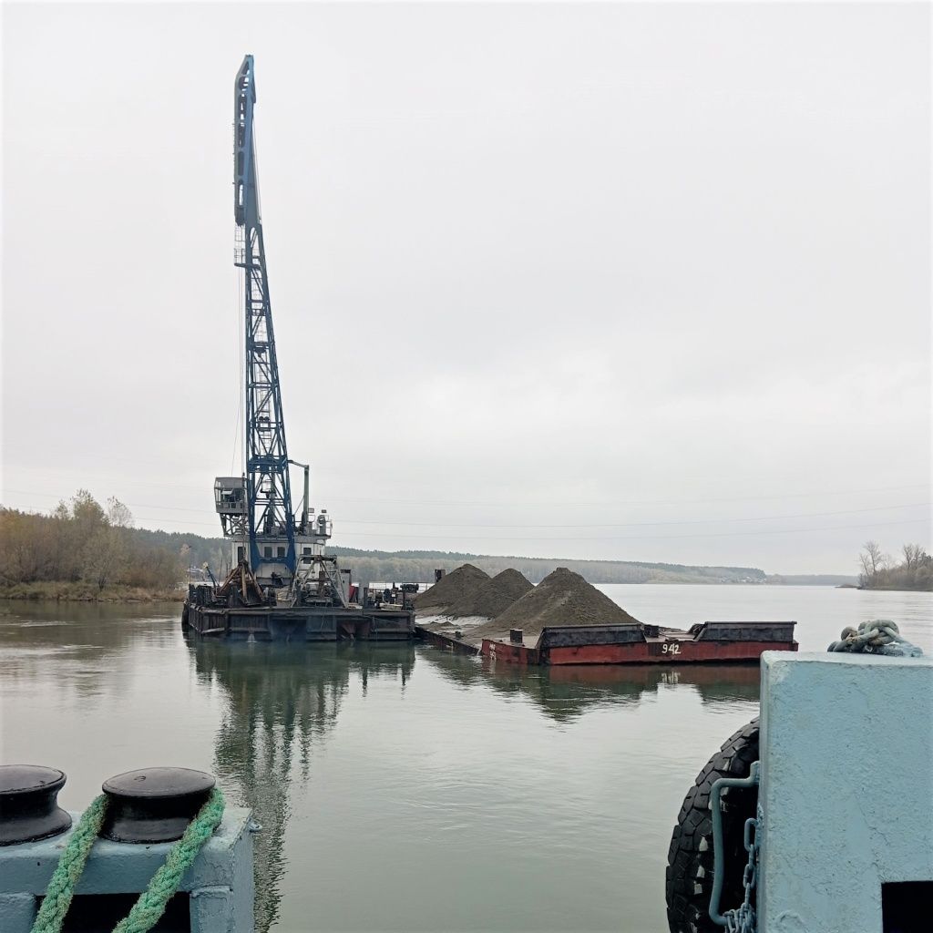 Очистка водозаборного ковша ТЭЦ на реке Бия Очистка водозаборного ковша ТЭЦ на реке Бия