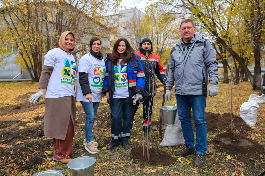 Энергетики Красноярской ГРЭС-2 украшают не только свои территории, но и с удовольствием поддерживают экологические проекты, реализуемые городской администрацией