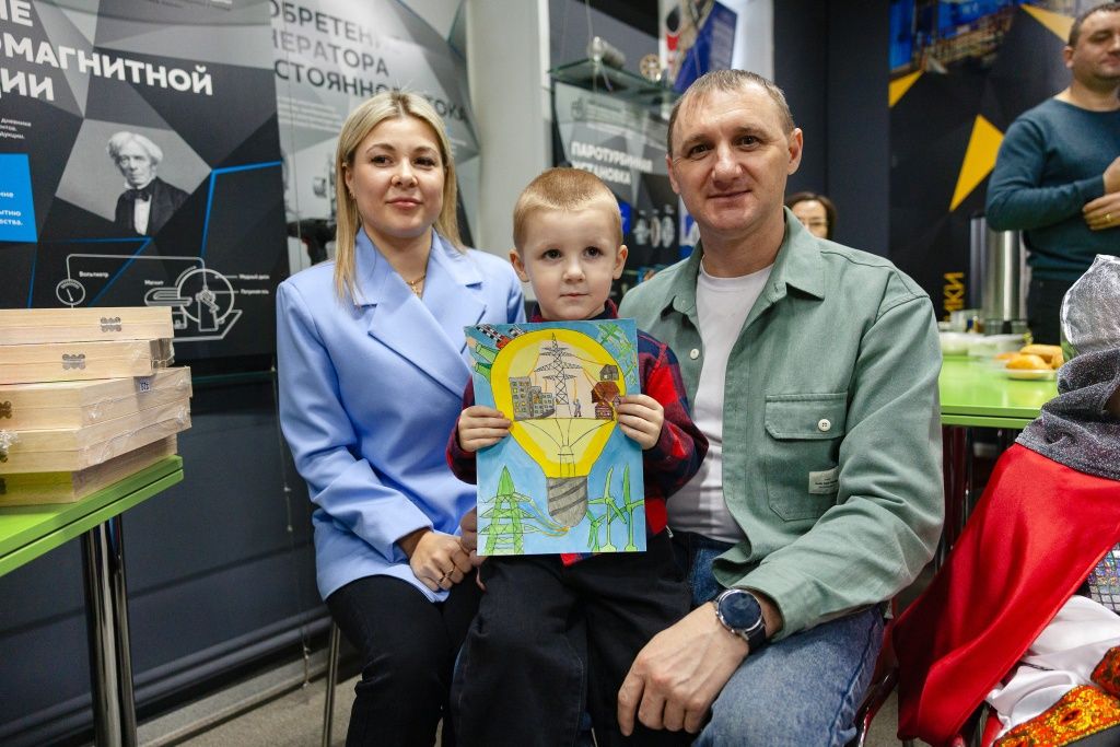 Работа Тимофея также завоевала внимание зрителей и набрала много голосов