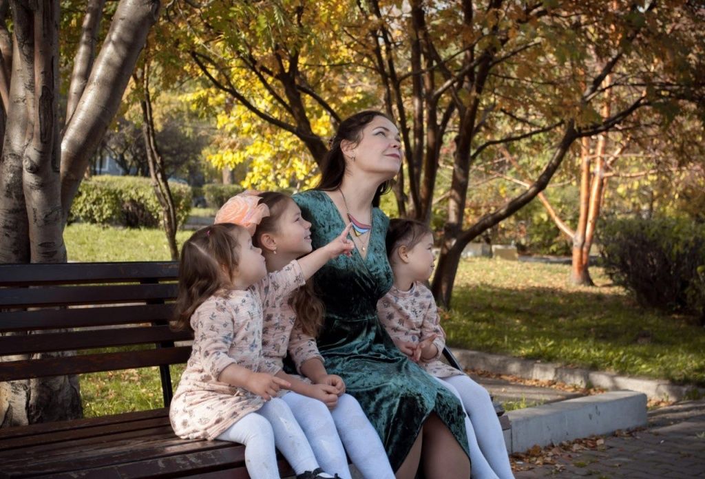 Дочерям и сыну Ольга стремится посвящать как можно больше времени