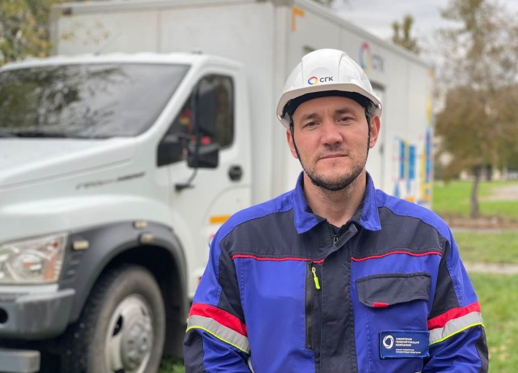 Олег Веряскин, старший диспетчер ОДС ЮСТК: &laquo;Зимой хорошие коммуникации между ресурсоснабжающей организацией и управляющей компанией ценятся особенно&raquo;