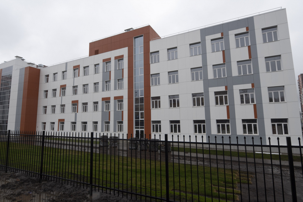 СГК подключила к теплу новую школу в строящемся микрорайоне Новосибирска
