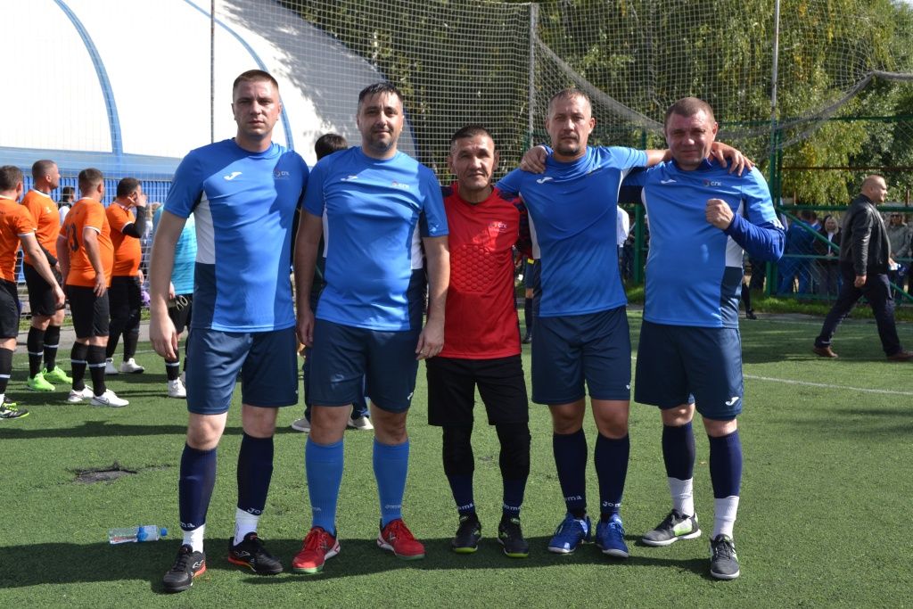 Мини-футбольная команда &laquo;Бийскэнерго&raquo; и &laquo;БийскэнергоТеплоТранзита&raquo; 