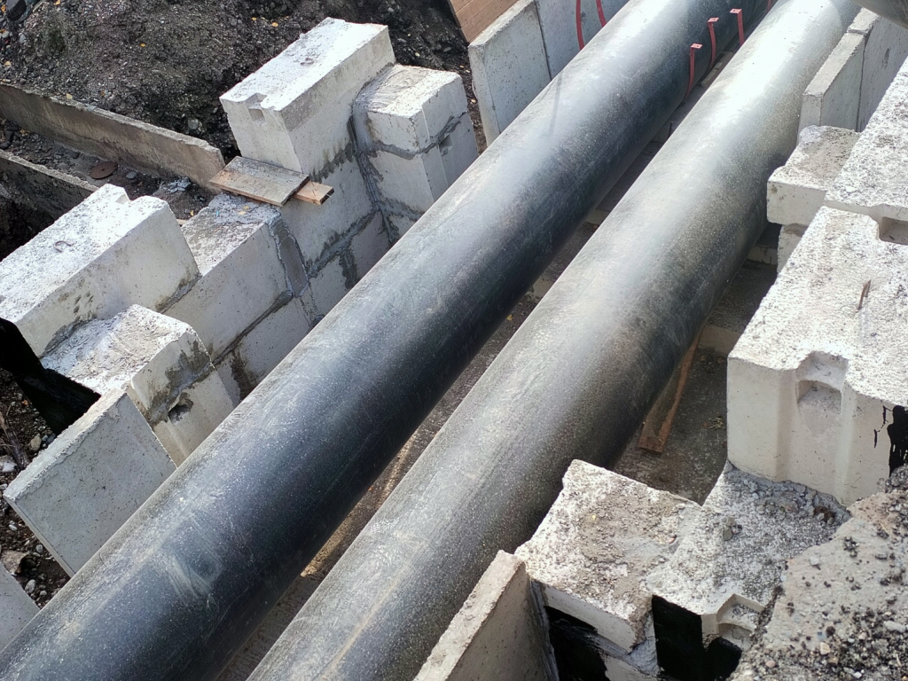 Чтобы исключить аварийные ситуации в зимний период, энергетики капитально обновляют тепловые камеры