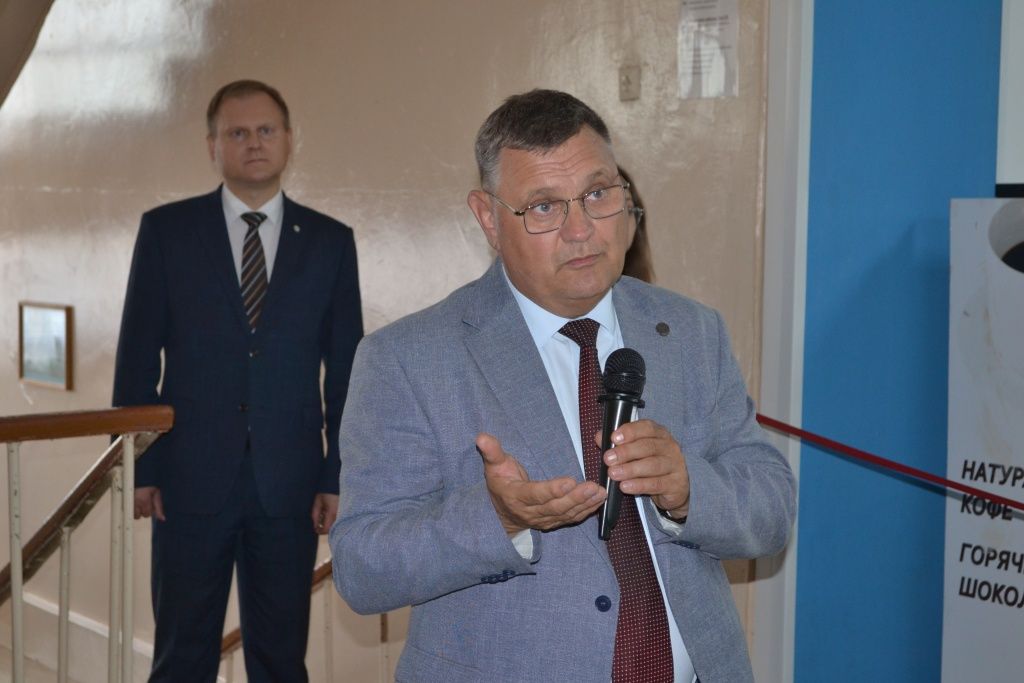 Ректор АлтГТУ Андрей Марков