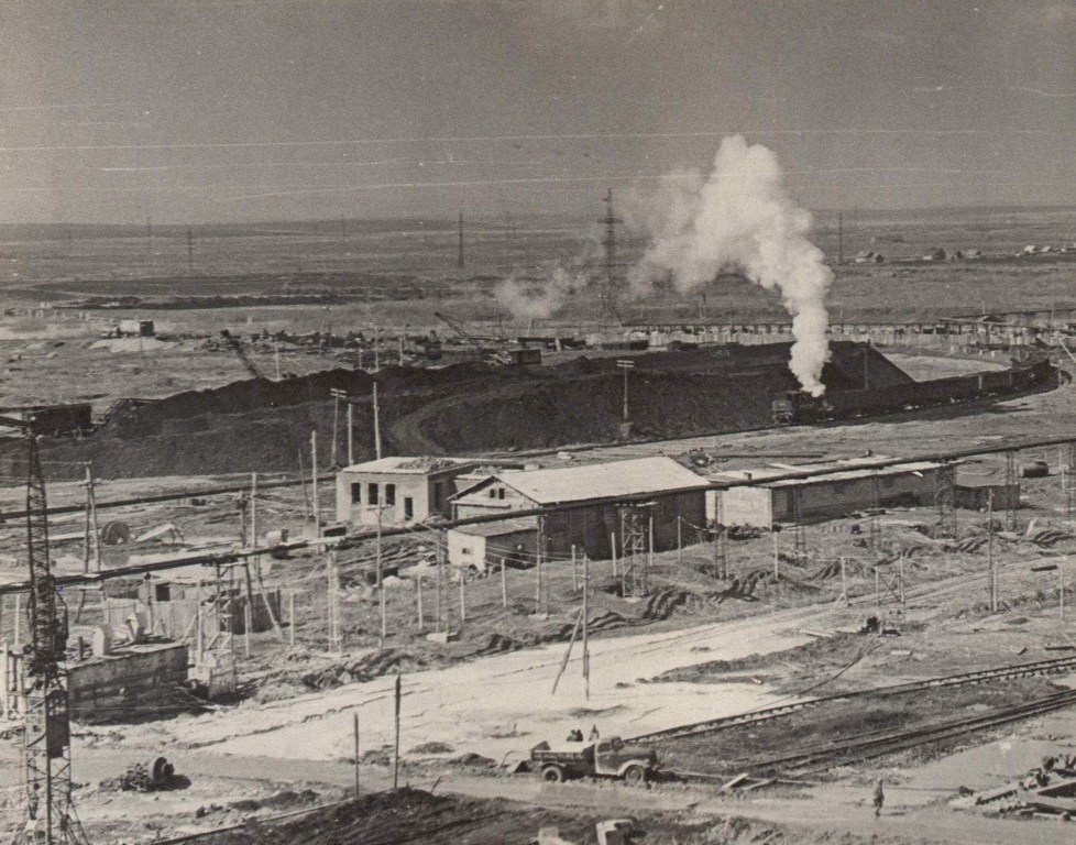 Строительная площадка Томь-Усинской ГРЭС, 1957 год
