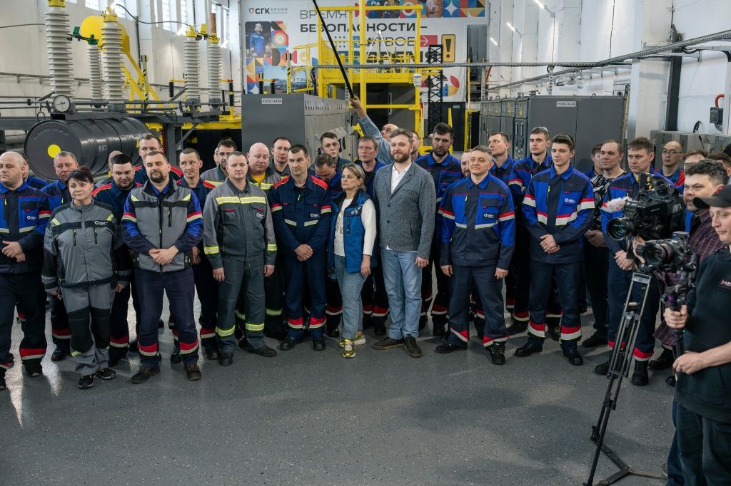 Самое главное пожелание победителям и всем участникам конкурса от членов жюри: всегда в работе быть на высоте и в безопасности! Самое главное пожелание победителям и всем участникам конкурса от членов жюри: всегда в работе быть на высоте и в безопасности!