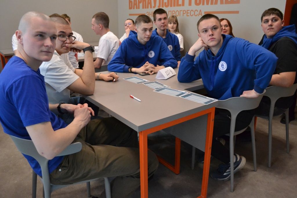 Команда Алтайского государственного колледжа заняла в квизе второе место