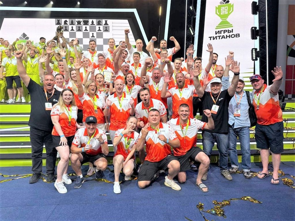 Команда энергетиков из Кузбасса стала серебряным призером спартакиады. Эмоции &mdash; через край!