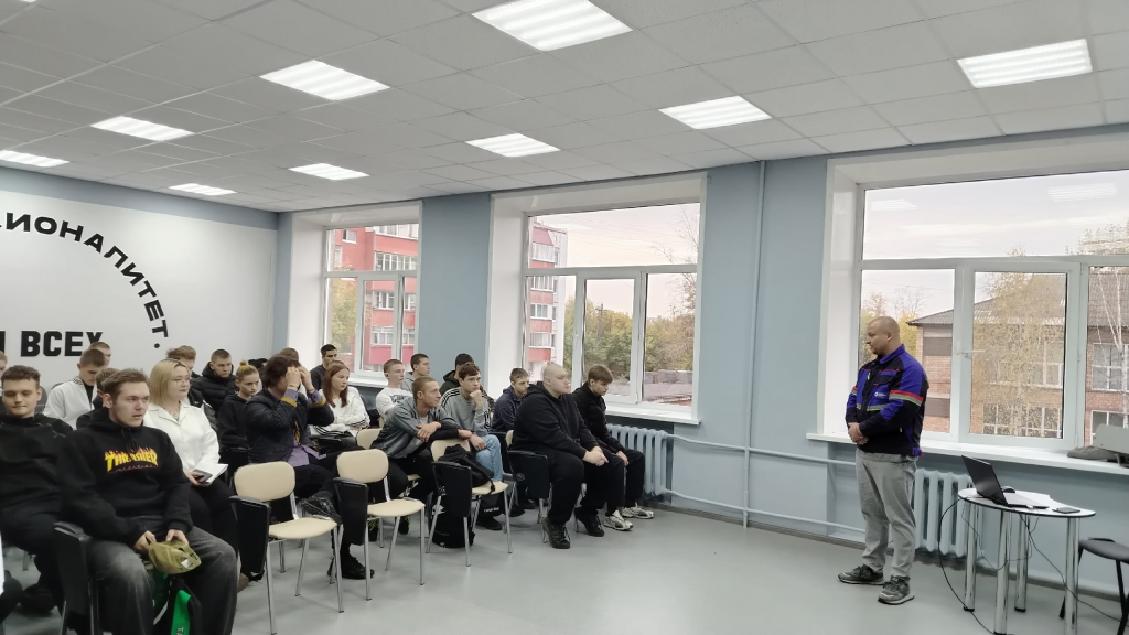 Молодежный совет НГРЭС проводит встречи